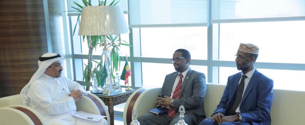 نائب وزير العمل والتنمية الاجتماعية يبحث مع السفير الإثيوبي آفاق التعاون في المجالات العمالية نائب وزير العمل والتنمية الاجتماعية يبحث مع السفير الإثيوبي آفاق التعاون في المجالات العمالية