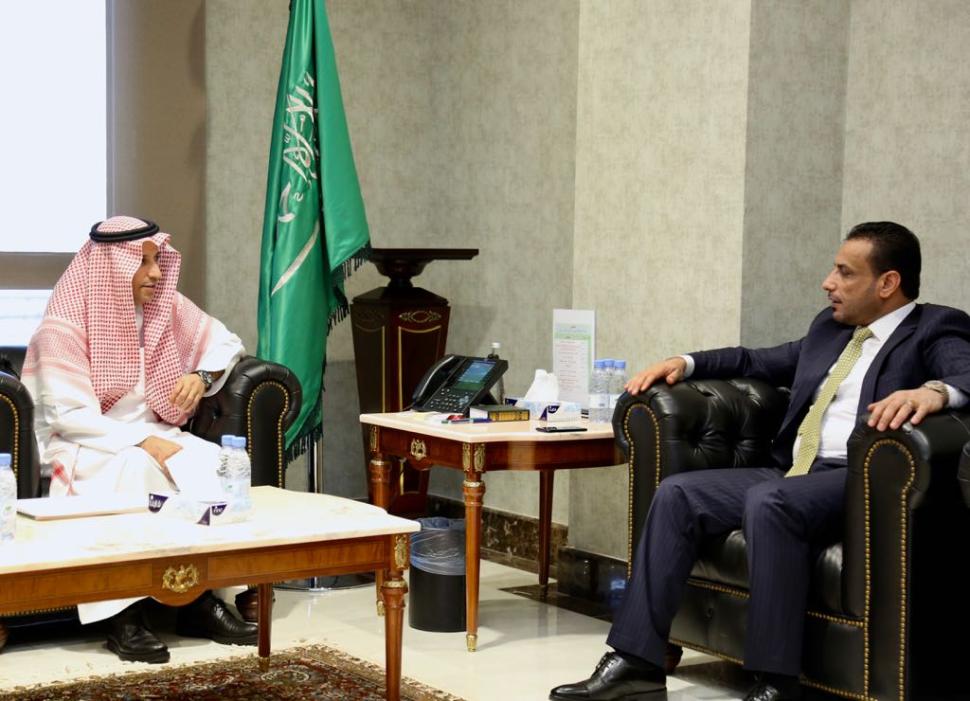 وزير العمل والتنمية الاجتماعية يبحث مع وكيل وزارة الهجرة والمهجّرين العراقي آفاق التعاون بين البلدين وزير العمل والتنمية الاجتماعية يبحث مع وكيل وزارة الهجرة والمهجّرين العراقي آفاق التعاون بين البلدين