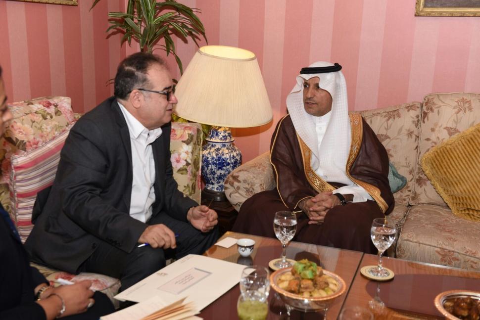 وزير العمل والتنمية الاجتماعية يلتقي وزير الشؤون الاجتماعية التونسي على هامش اجتماع "مجلس وزراء الشؤون الاجتماعية العرب" بالكويت وزير العمل والتنمية الاجتماعية يلتقي وزير الشؤون الاجتماعية التونسي على هامش اجتماع "مجلس وزراء الشؤون الاجتماعية العرب" بالكويت