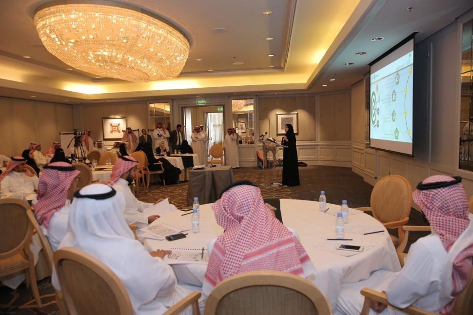 د. تماضر الرماح: التحول الرقمي سيعزز خدمات العمل والتنمية الاجتماعية للمستفيدين د. تماضر الرماح: التحول الرقمي سيعزز خدمات العمل والتنمية الاجتماعية للمستفيدين