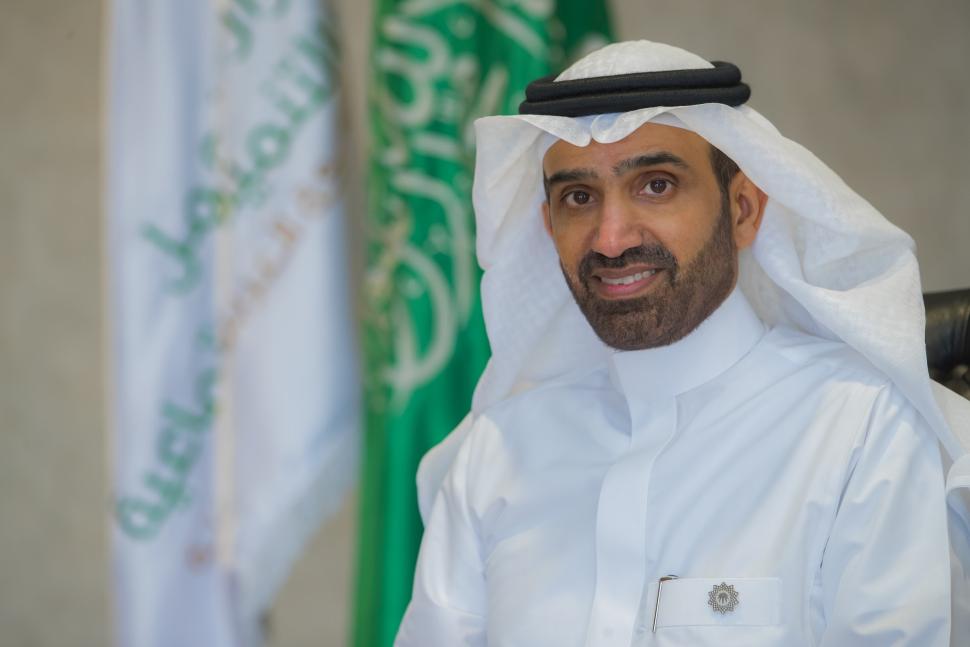 وزير الموارد البشرية والتنمية الاجتماعية يعتمد تطبيق المخالفات والعقوبات على المنشآت المستفيدة من صرف التعويض في نظام التعطل عن العمل وزير الموارد البشرية والتنمية الاجتماعية يعتمد تطبيق المخالفات والعقوبات على المنشآت المستفيدة من صرف التعويض في نظام التعطل عن العمل