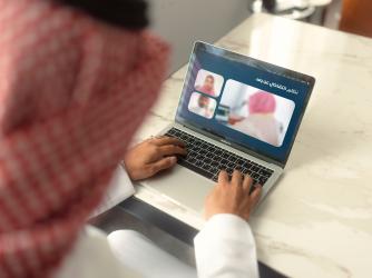 وضع استراتيجية وبرامج وقائية تعمل على الحد من بعض الظواهر الاجتماعية السلبية و/أو الحيثيات الاجتماعية