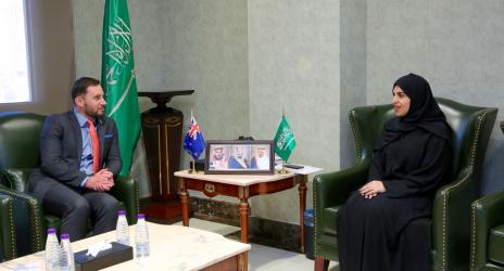 د. تماضر الرماح تبحث مع سفير نيوزيلندا تعزيز التعاون في مجال التنمية الاجتماعية