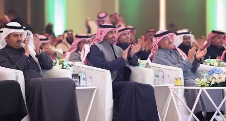 وزير الموارد البشرية والتنمية الاجتماعية يرعى حفل "إخاء" السنوي ويؤكد على أهمية تمكين الأيتام في المجتمع وتعزيز مشاركتهم في التنمية الوطنية