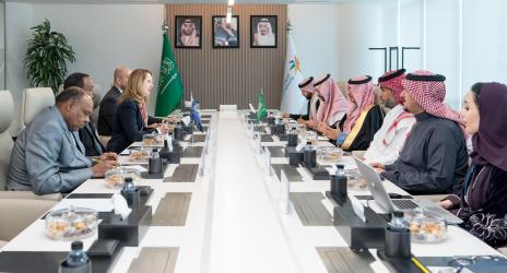 نائب وزير الموارد البشرية والتنمية الاجتماعية للعمل يلتقي بمدير عام المنظمة الدولية للهجرة