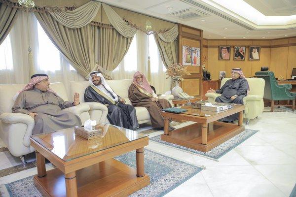 د.ماجدالقصبي يستقبل الشيخ الدكتور صالح بن حميد إمام وخطيب المسجد الحرام وأبناء كافل لرعاية الأيتام بمنطقة #مكة