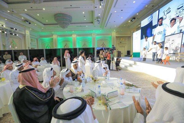 معالي د. ماجد القصبي يكرم متقاعدي ومتقاعدات الوزارة في حفل تكريمي شعاره  #شكرا_لعطائكم